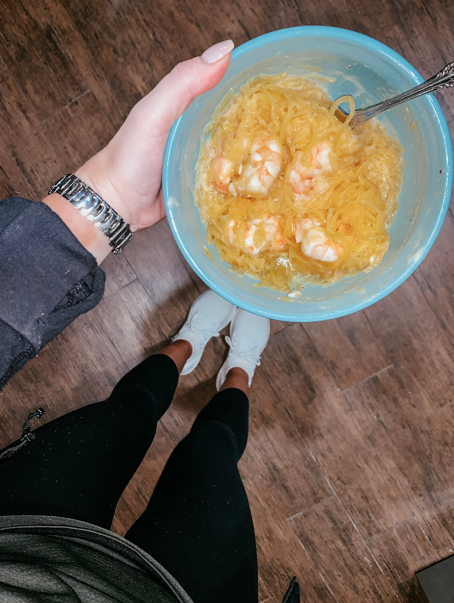 Skinny Alfredo Spaghetti Squash